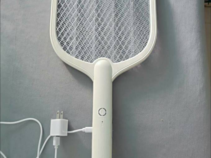 夏日驱蚊利器 一款好用的电蚊拍开箱体验